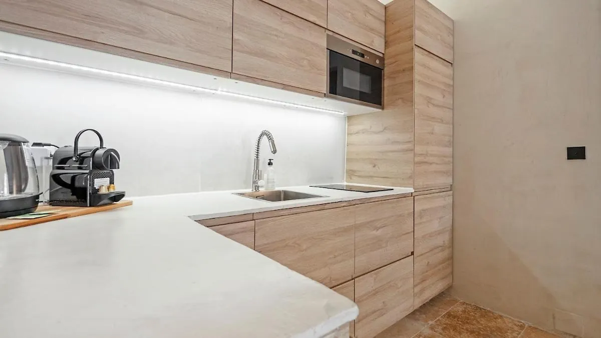 Luxueux Appartement Avec Terrase Sur La Mer Grimaud