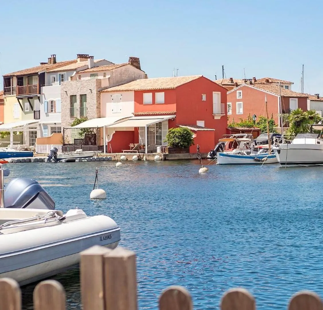 Luxueux Appartement Avec Terrase Sur La Mer Grimaud
