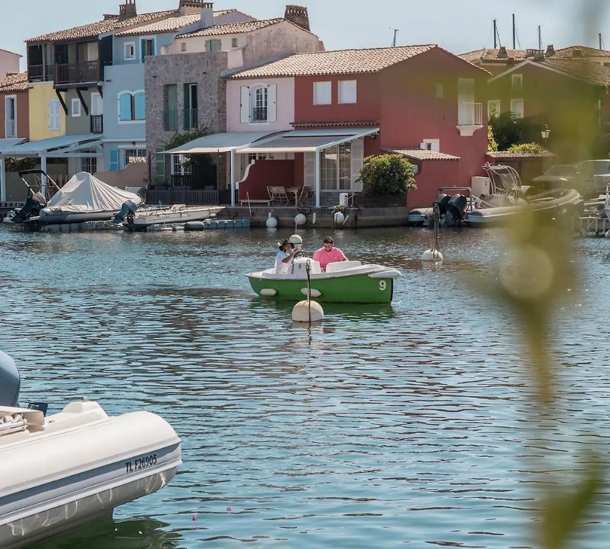 Apartment Luxueux Appartement Avec Terrase Sur La Mer Grimaud